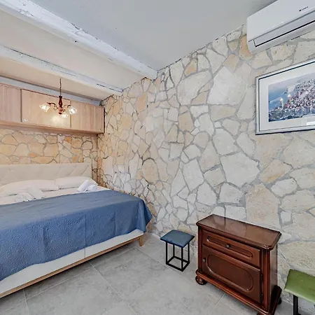 Olive Grove House וילה סטון