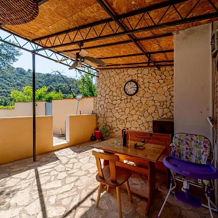 Olive Grove House Vila