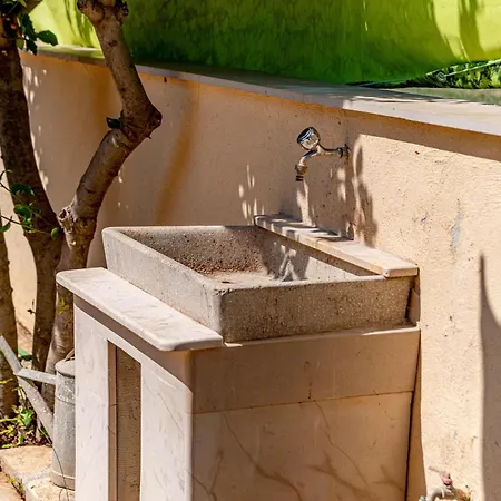 Vila Olive Grove House *