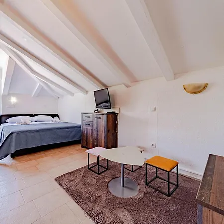 Villa Olive Grove House
