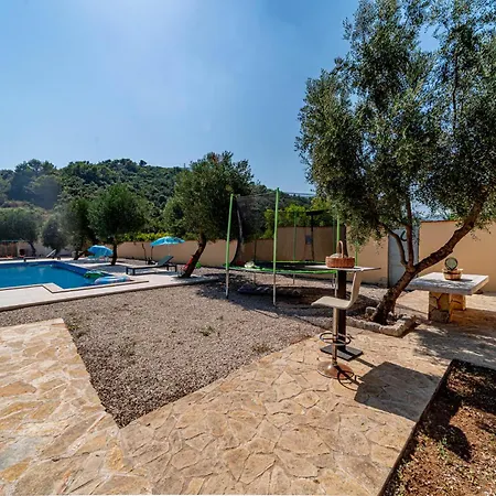 Villa Olive Grove House Ston