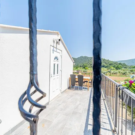 Villa Olive Grove House Ston